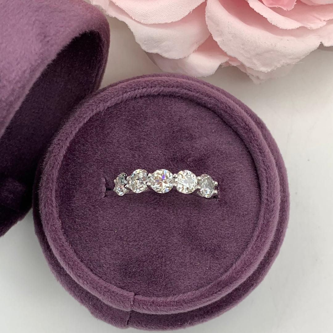 14k White Gold 5 Stone Diamond Estate Ring