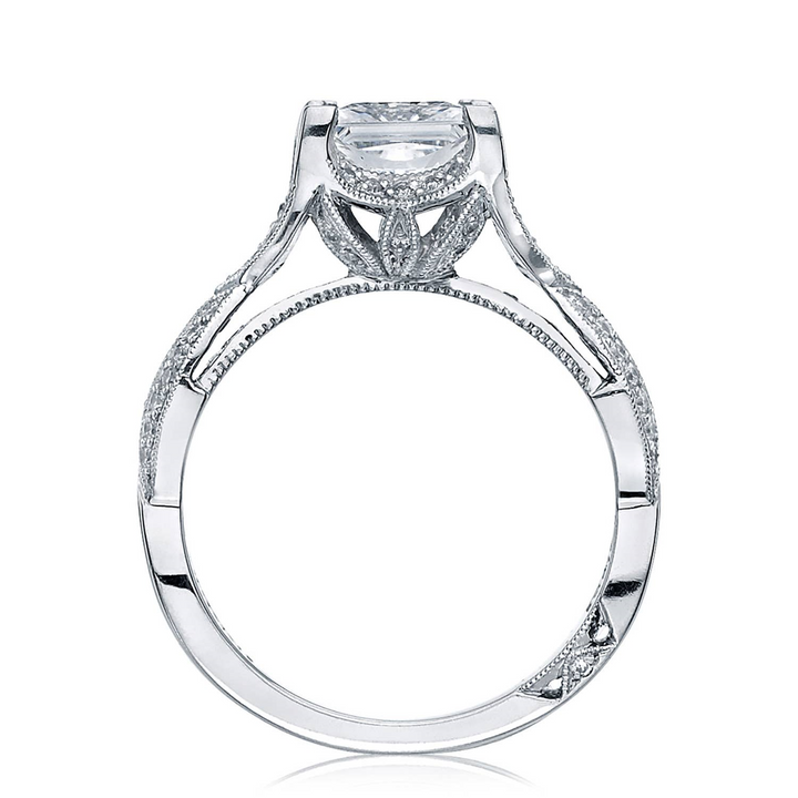 18k White Gold Estate Diamond Designer Ring