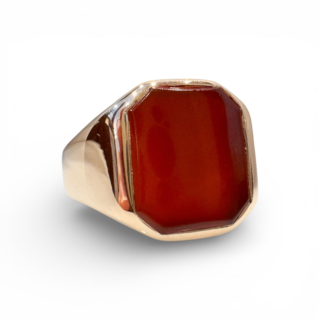 14k Yellow Gold Signet Carnelian Estate Ring