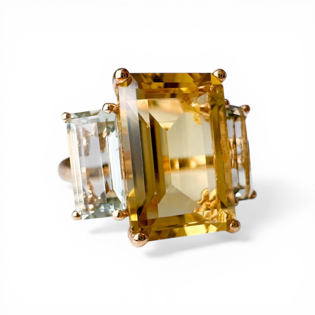 14k Yellow Gold 3 Stone Lemon Quartz Estate Ring