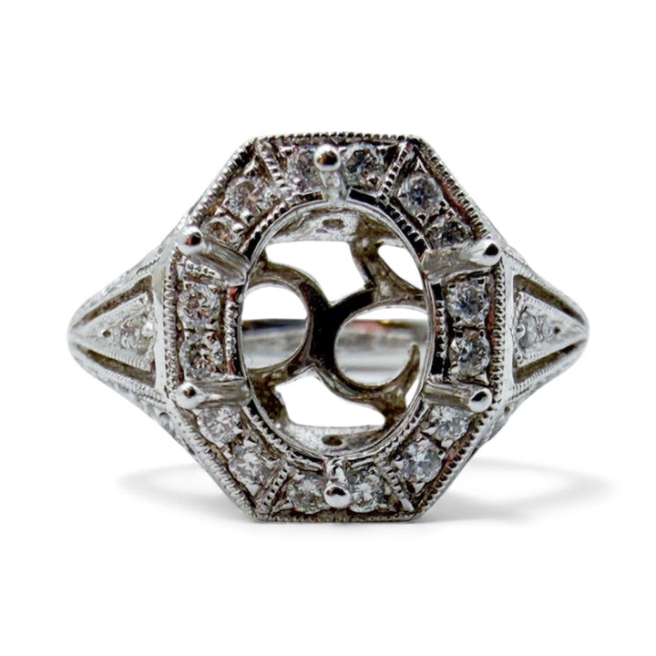 14k White Gold Antique Style Diamond Engagement Ring