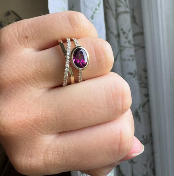 14k Yellow Gold Purple Sapphire Estate Ring