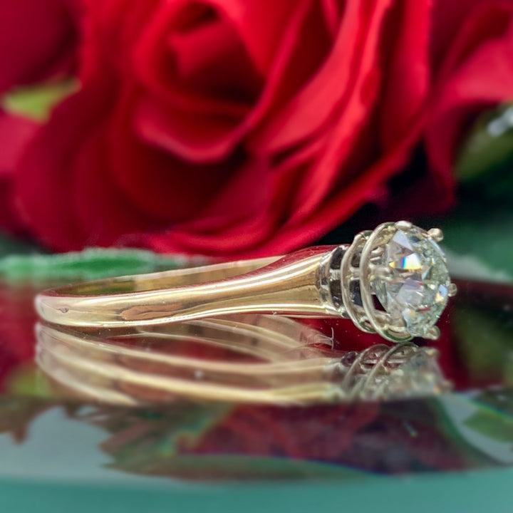 14k Yellow Gold Antique Diamond Estate Ring