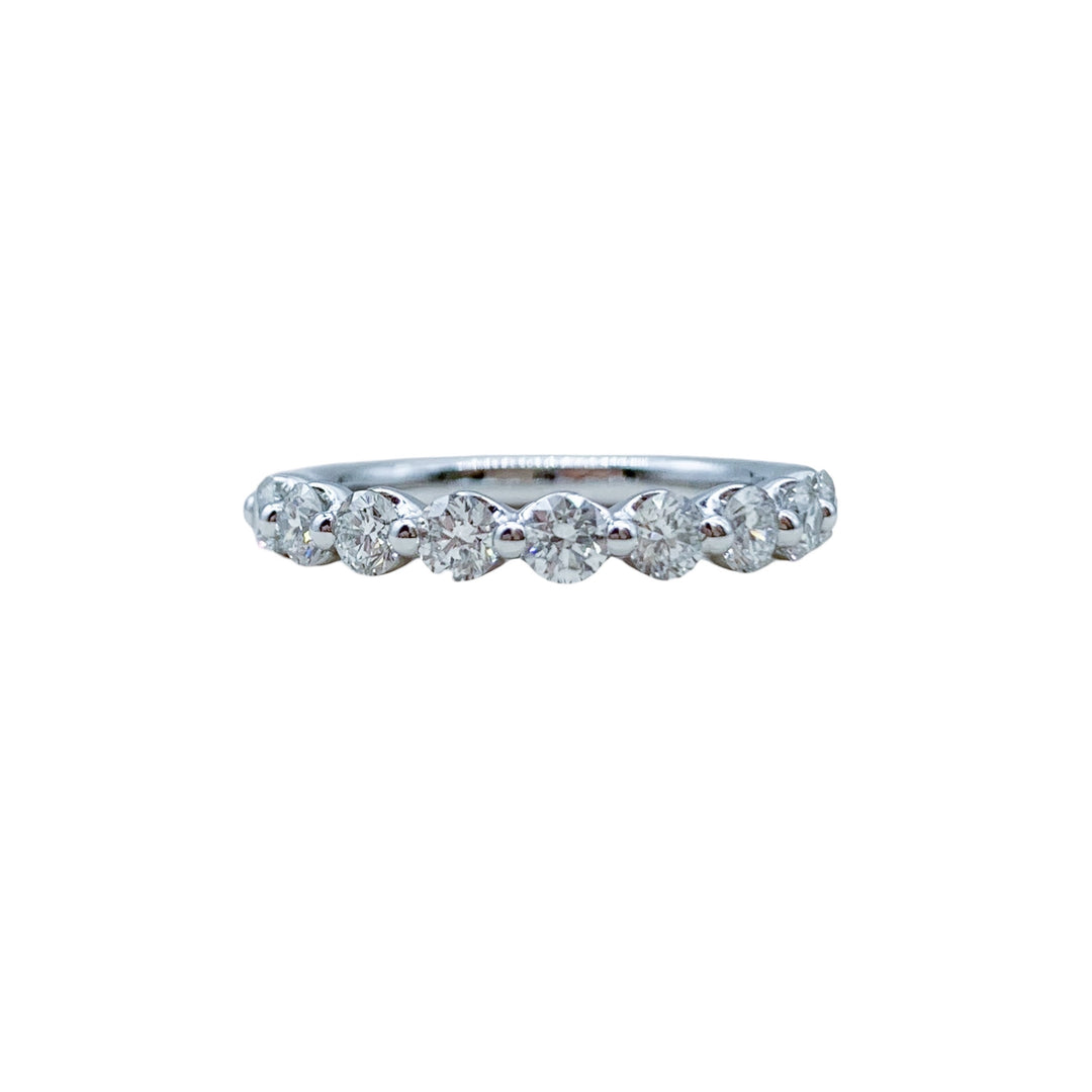 14k White Gold Shared Prong 1.00ctw Round Diamond Wedding Band
