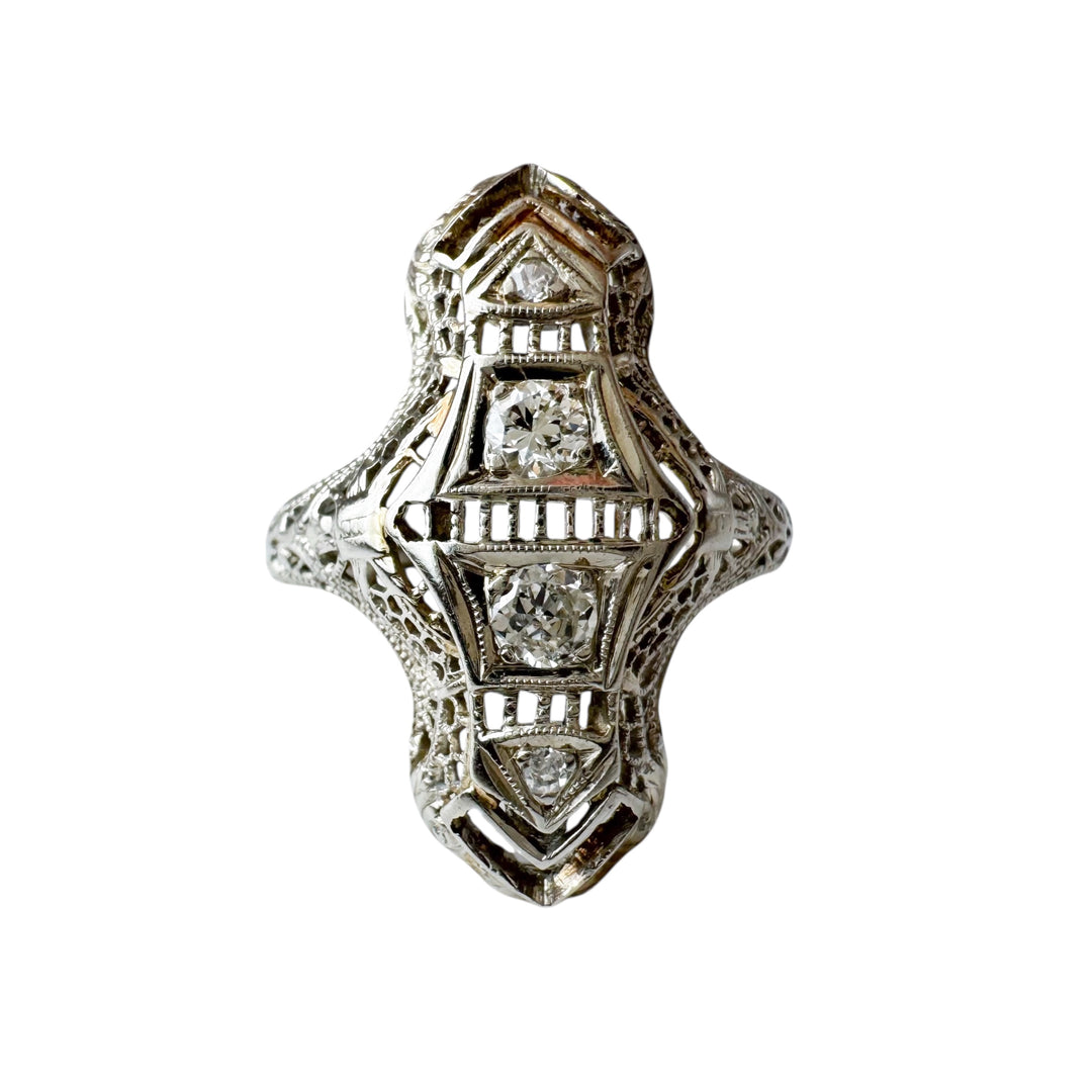 18k White Gold Antique Diamond Estate Ring