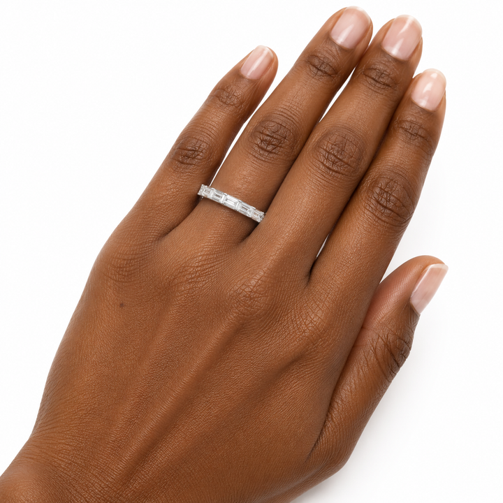 18k White Eternity Diamond Estate Ring