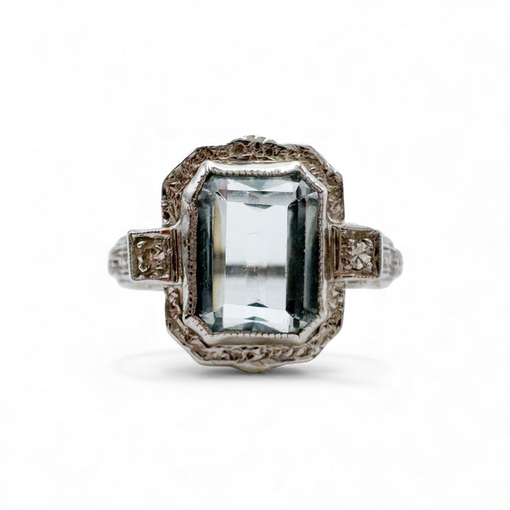 14k White Gold Antique Aquamarine Estate Ring