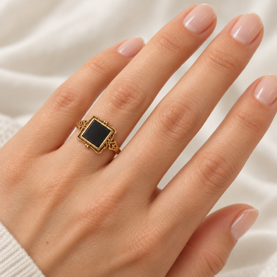 10k Yellow Antique Estate Ring