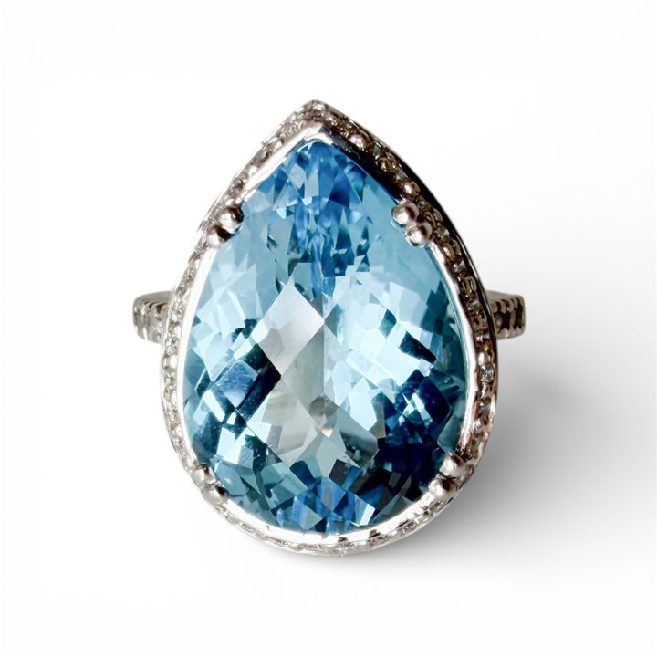 14k White Gold Blue Topaz Estate Ring