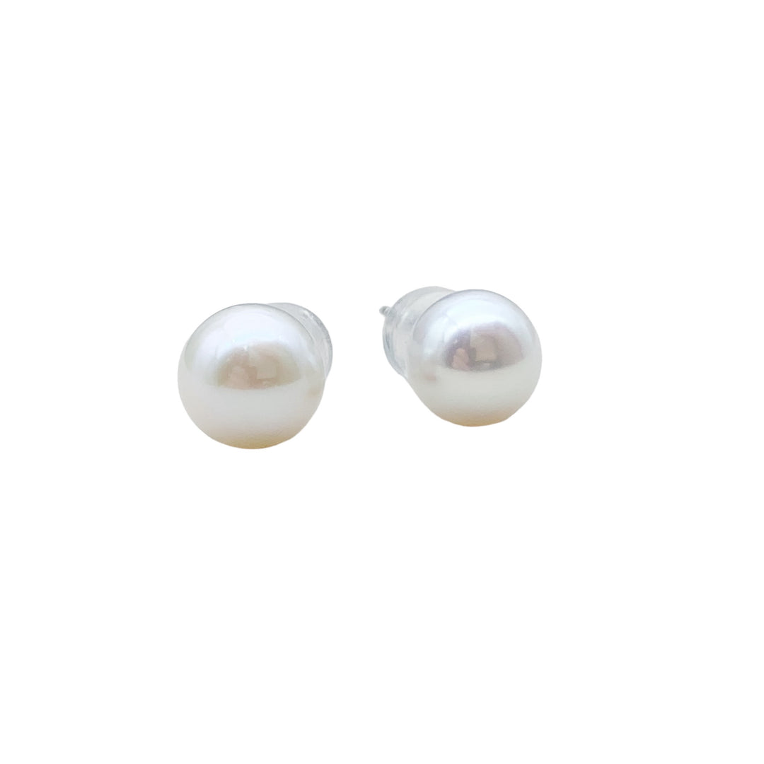 18k Stud Pearl Earrings