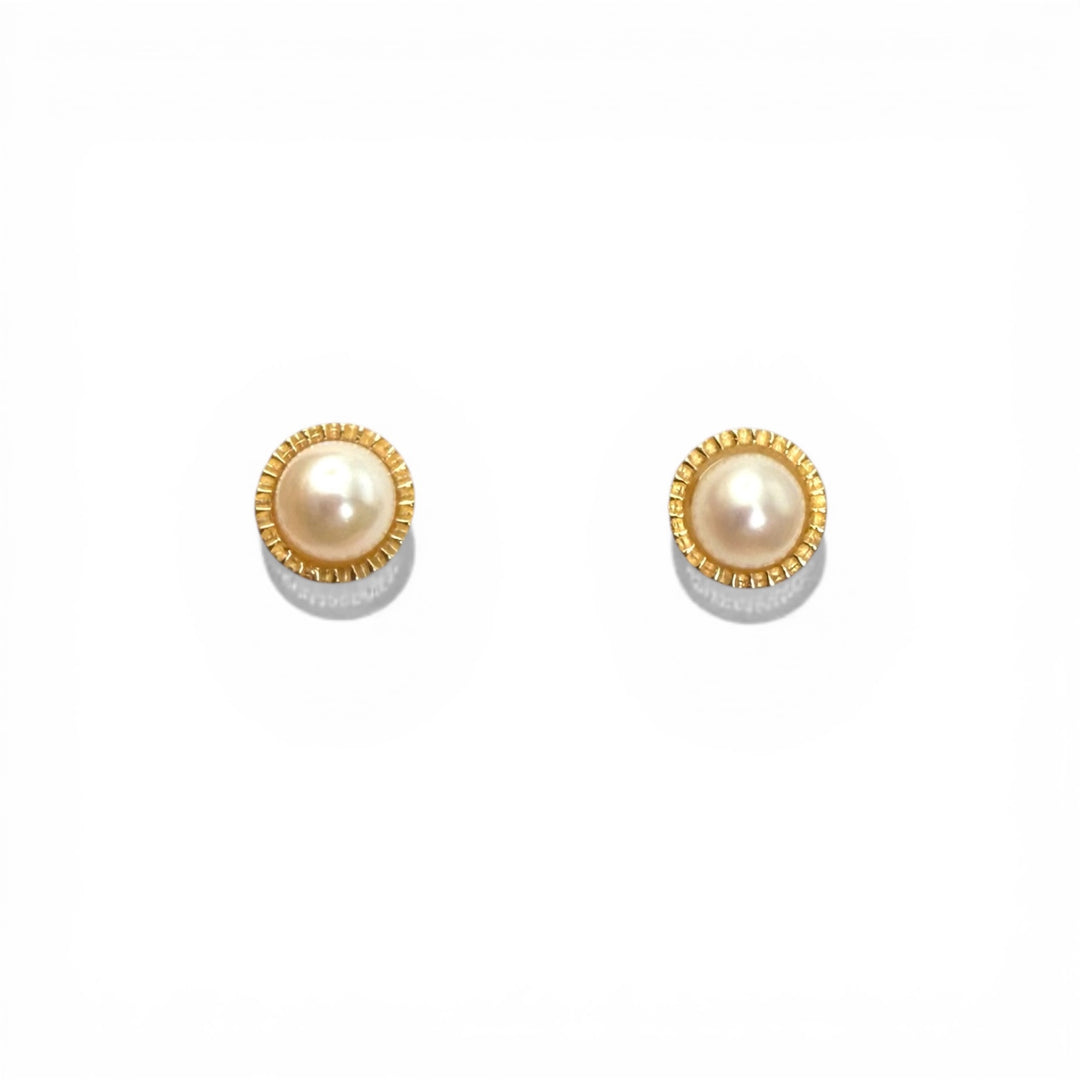14k Yellow Gold Pearl Stud Children&