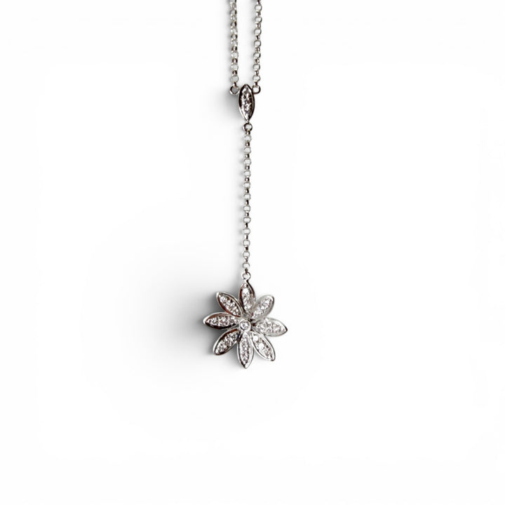 18k White Gold Diamond Estate Necklace