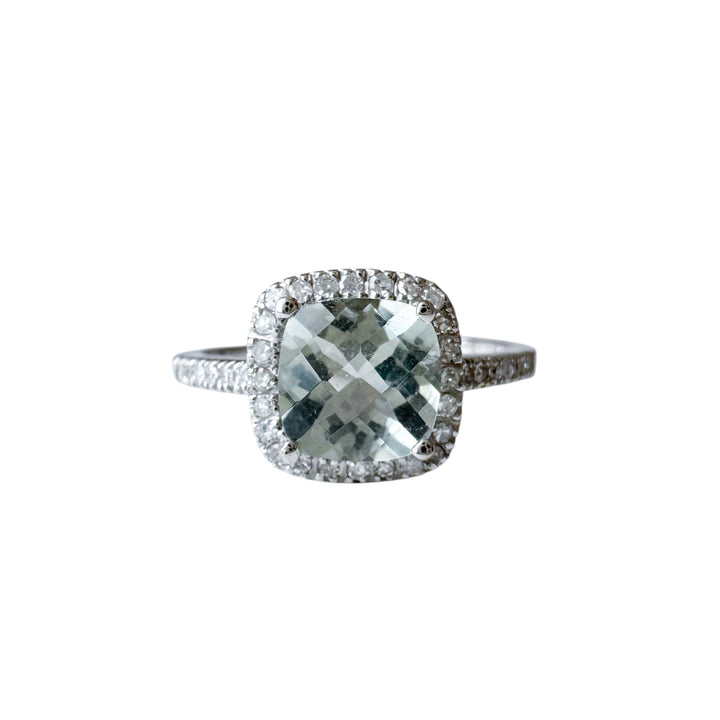 14k White Gold Halo Estate Ring