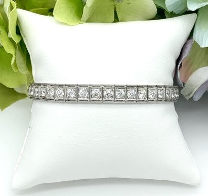 Platinum Tennis Diamonds Estate Bracelet