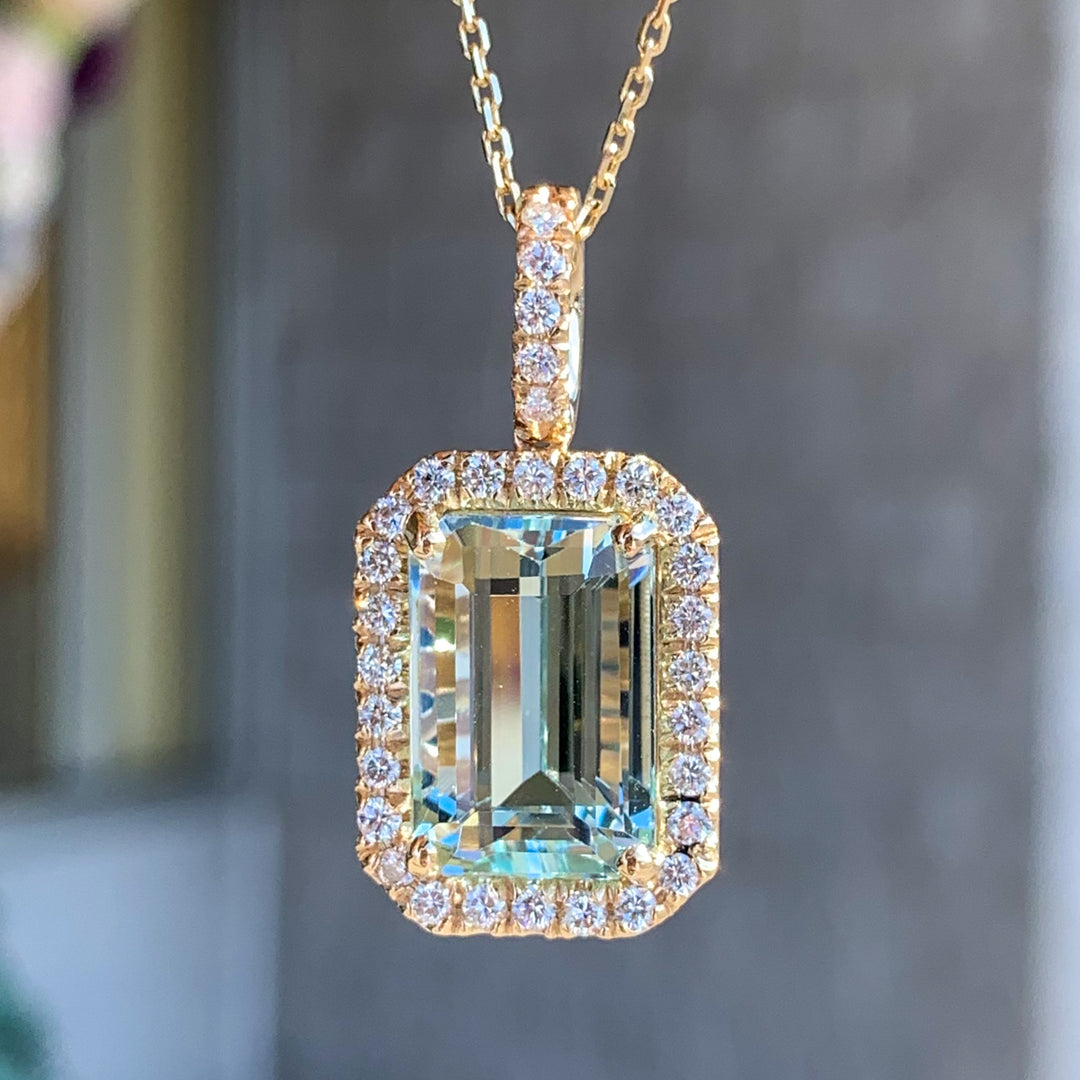 14k Yellow Gold Halo Aquamarine Pendant