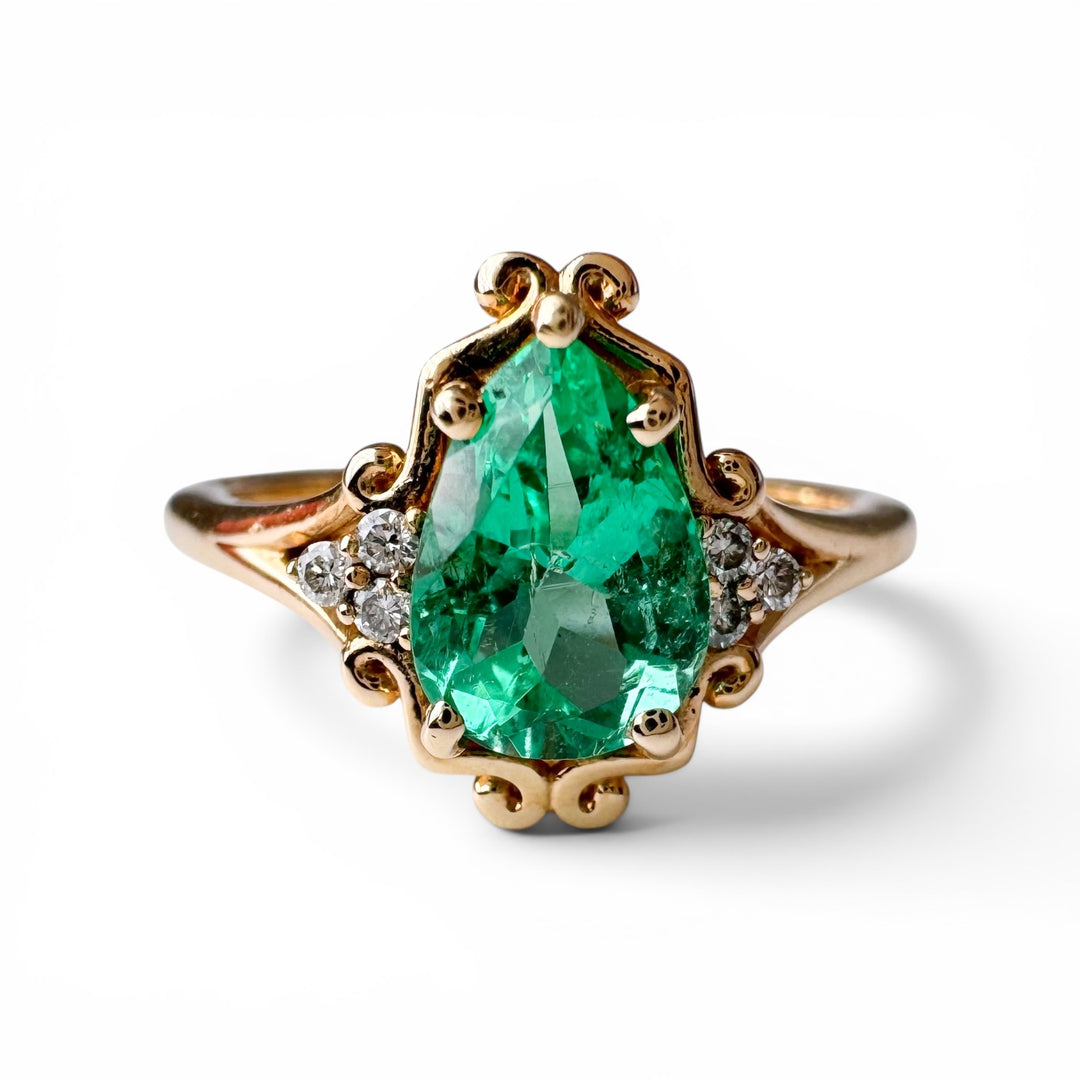 14k Yellow Gold Emerald Ring