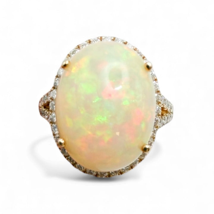 Estate 14k Yellow Gold Opal Ring