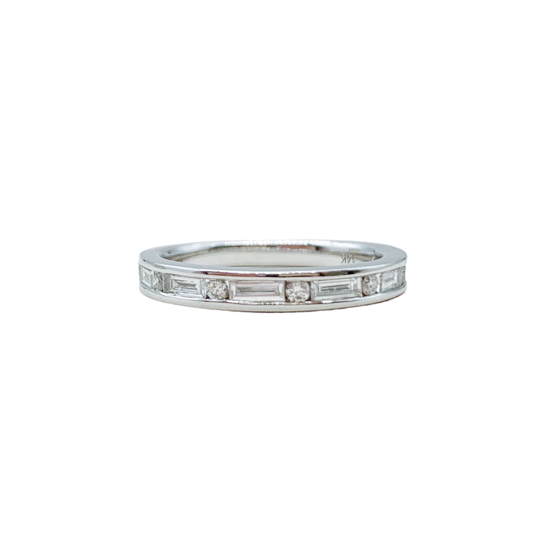 14k White Gold Channel Set 0.50ctw Round Diamond Wedding Band