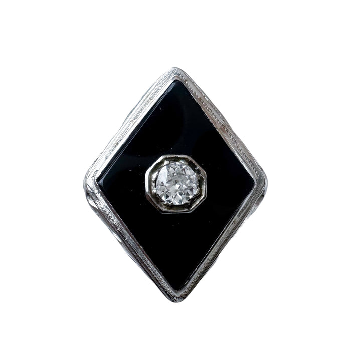 18k White Gold Antique Diamond Estate Ring