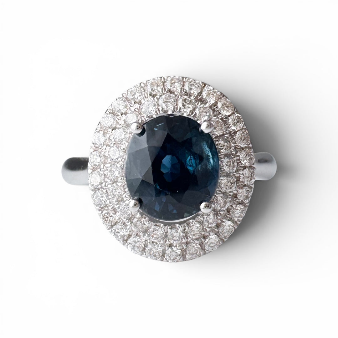 18k White Gold Halo Sapphire Estate Ring
