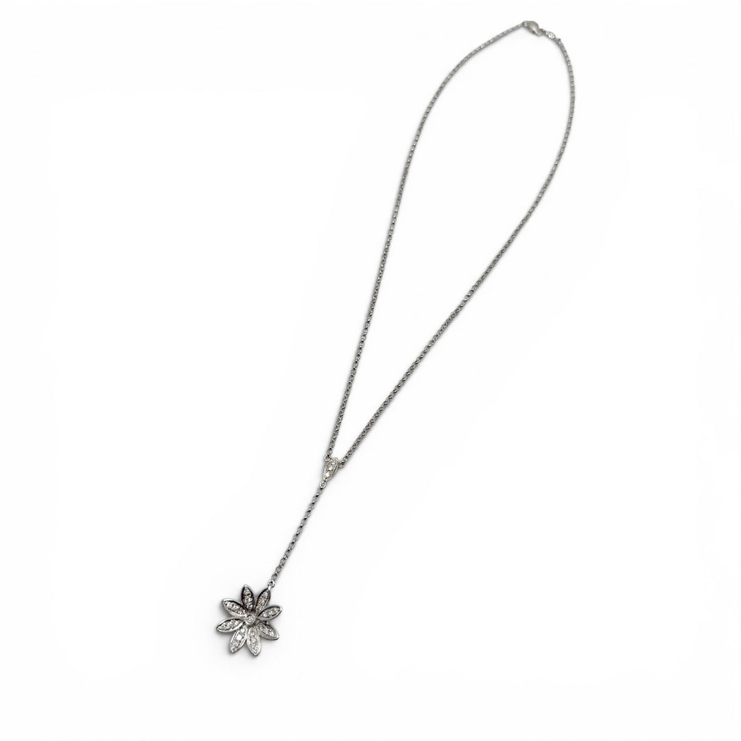 18k White Gold Diamond Estate Necklace