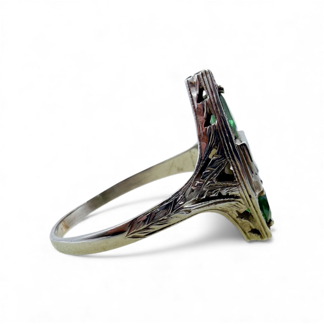 18k White Gold Art Deco Estate Ring