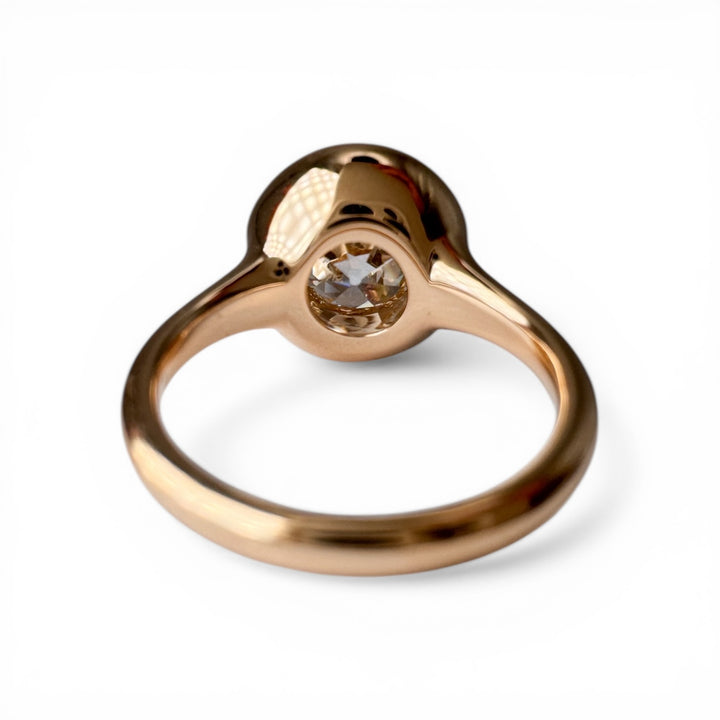 18k Yellow Gold Old Bezel European Diamond Ring