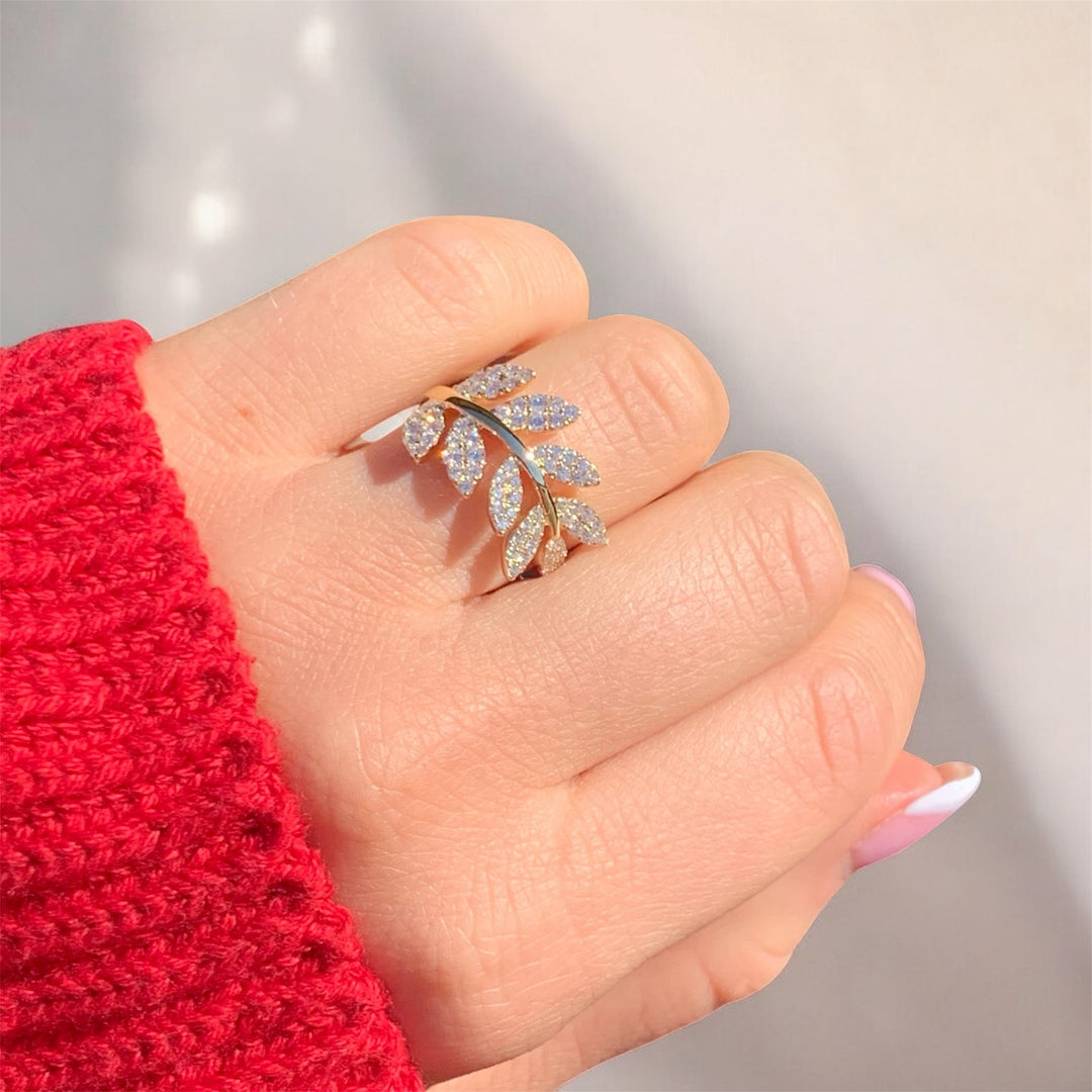 14k Yellow Gold Lab Diamond Leaf Fashion Ring