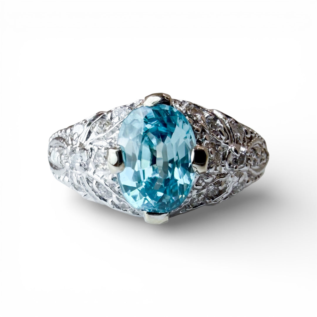 14k White Gold Filigree Blue Zircon Estate Ring