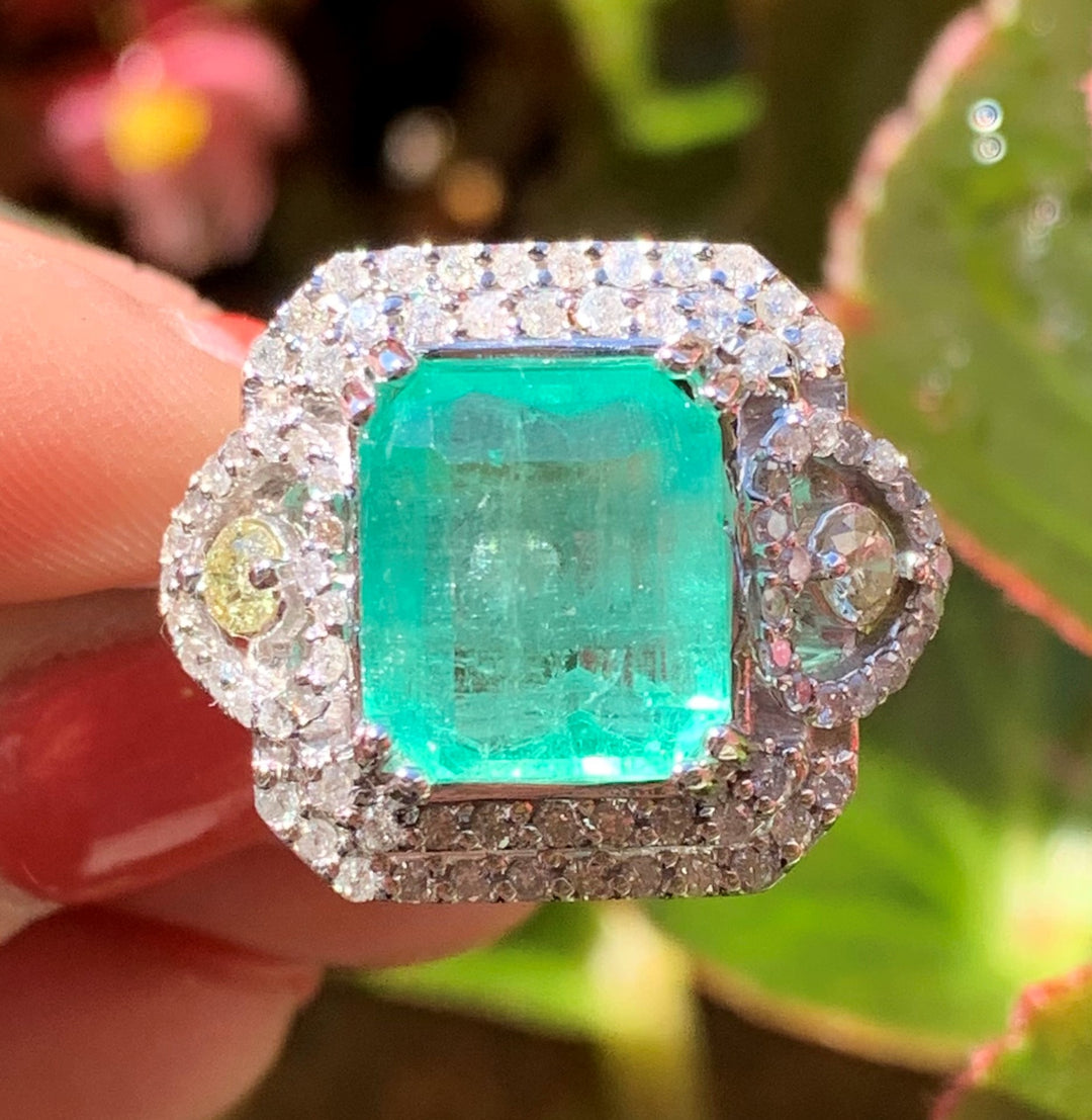 14k White Gold Art Deco Emerald Estate Ring