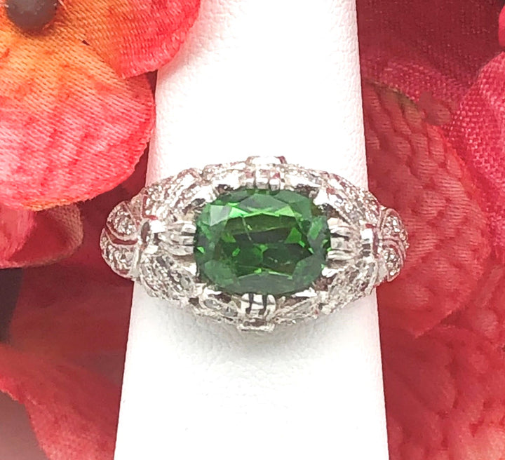 Platinum White Gold Garnet Antique Style Ring