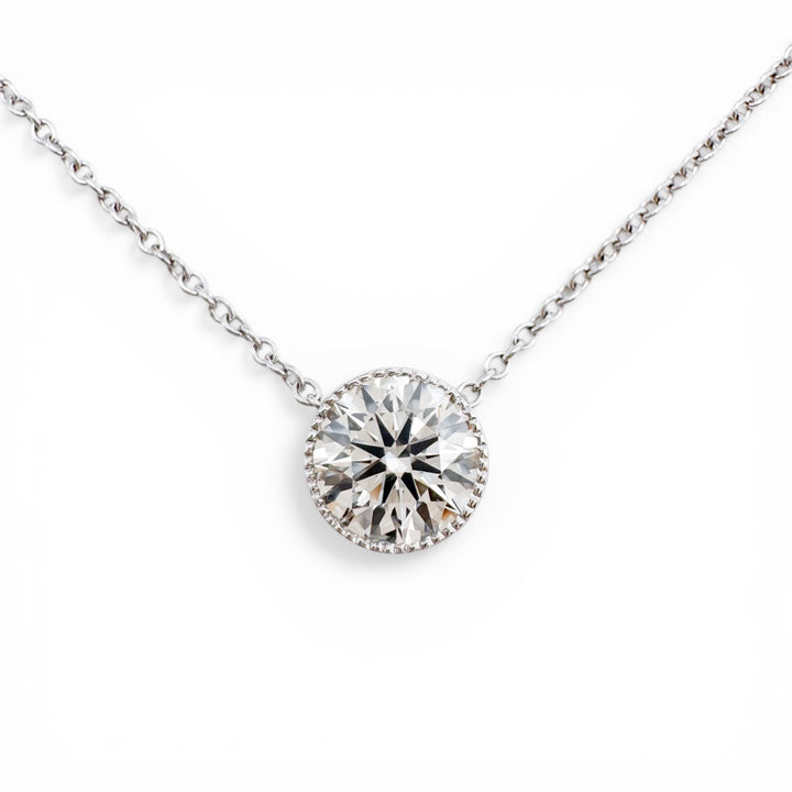 18k White Gold Solitaire Diamond Estate Pendant