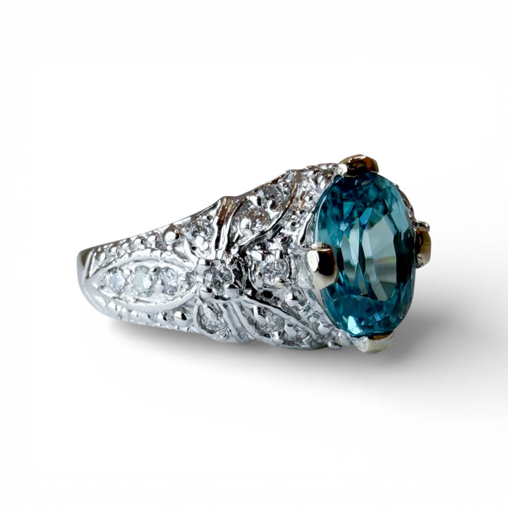 14k White Gold Filigree Blue Zircon Estate Ring
