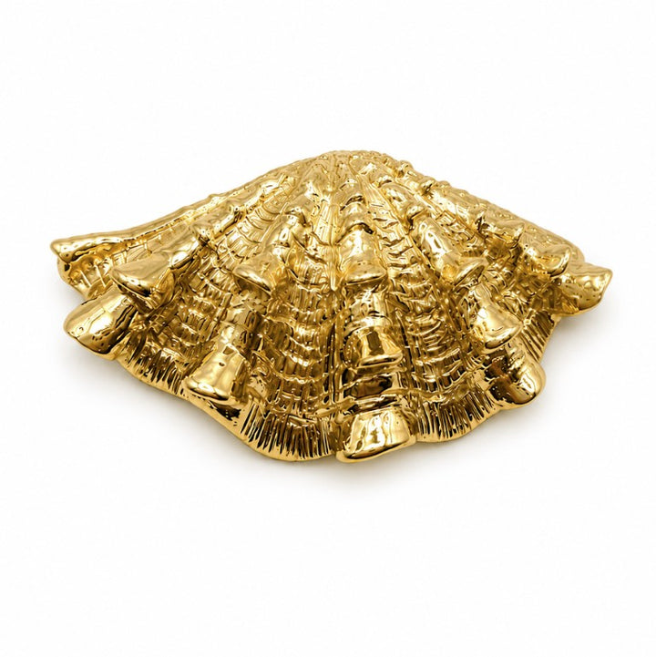 Estate 14k yellow gold shell Pendant