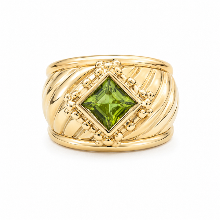 14k Yellow Dome Peridot Estate Ring
