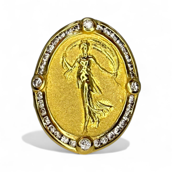 18k Yellow Gold Estate Designer Ring