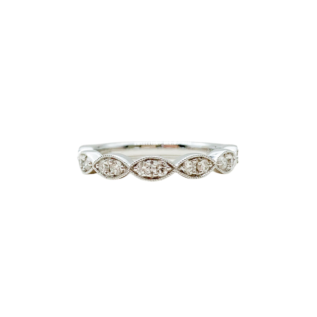 14k White Gold Twist 0.34ctw Round Diamond Wedding Band