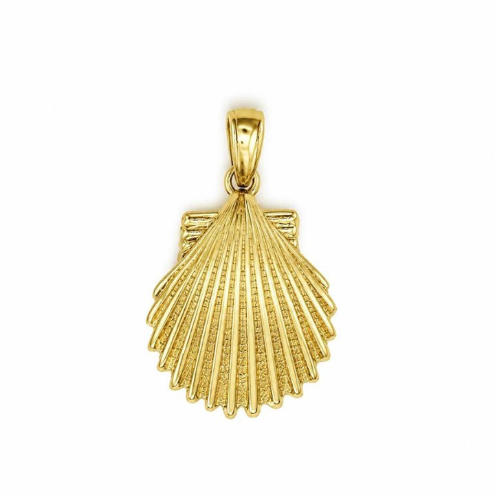 Estate 14k yellow gold shell charm