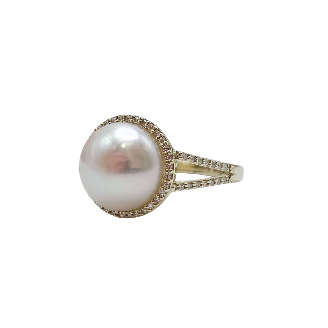 14k Yellow Gold Pearl Ring