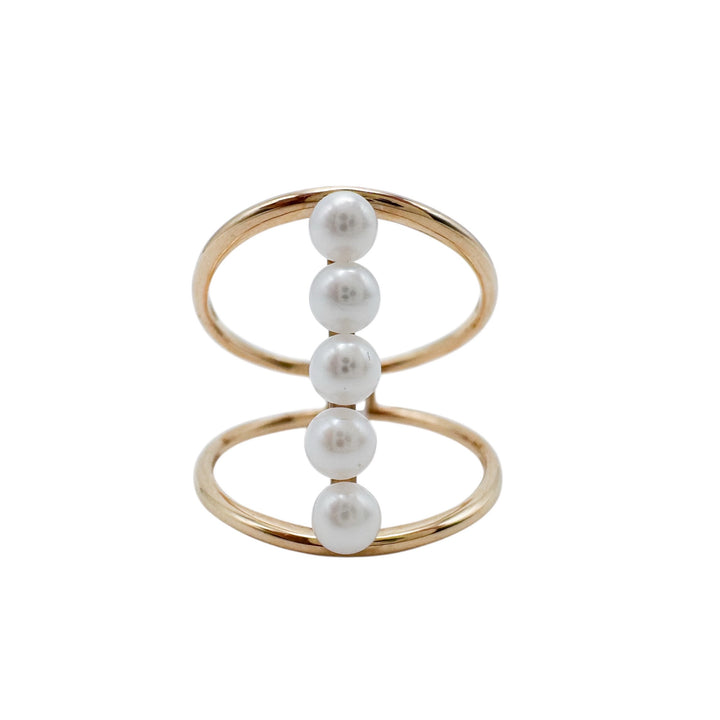 18k Yellow Gold Pearl Modern Pearl Ring