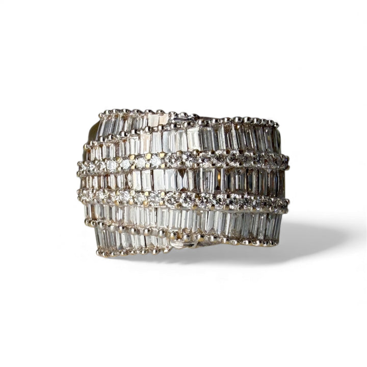 18k Two Tone Cluster Diamond Estate Ring