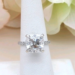 GOG Collection  Engagement Ring Estate Lab Grown Diamond Engagement Ring thumbnail 1