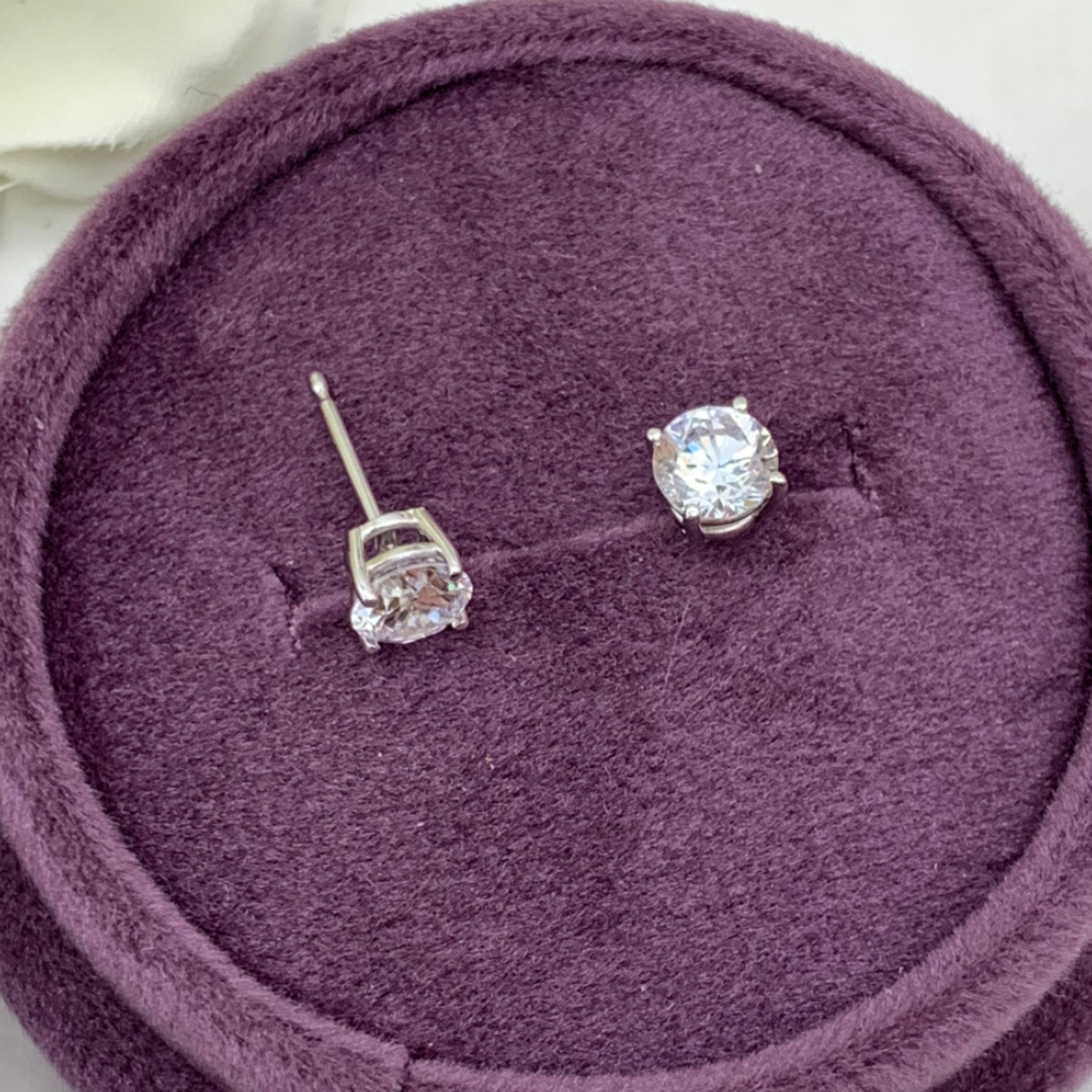 GOG Collection  Earrings DMD-5MMCZ