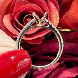 Engagement Ring thumbnail 2