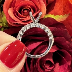 Engagement Ring thumbnail 2