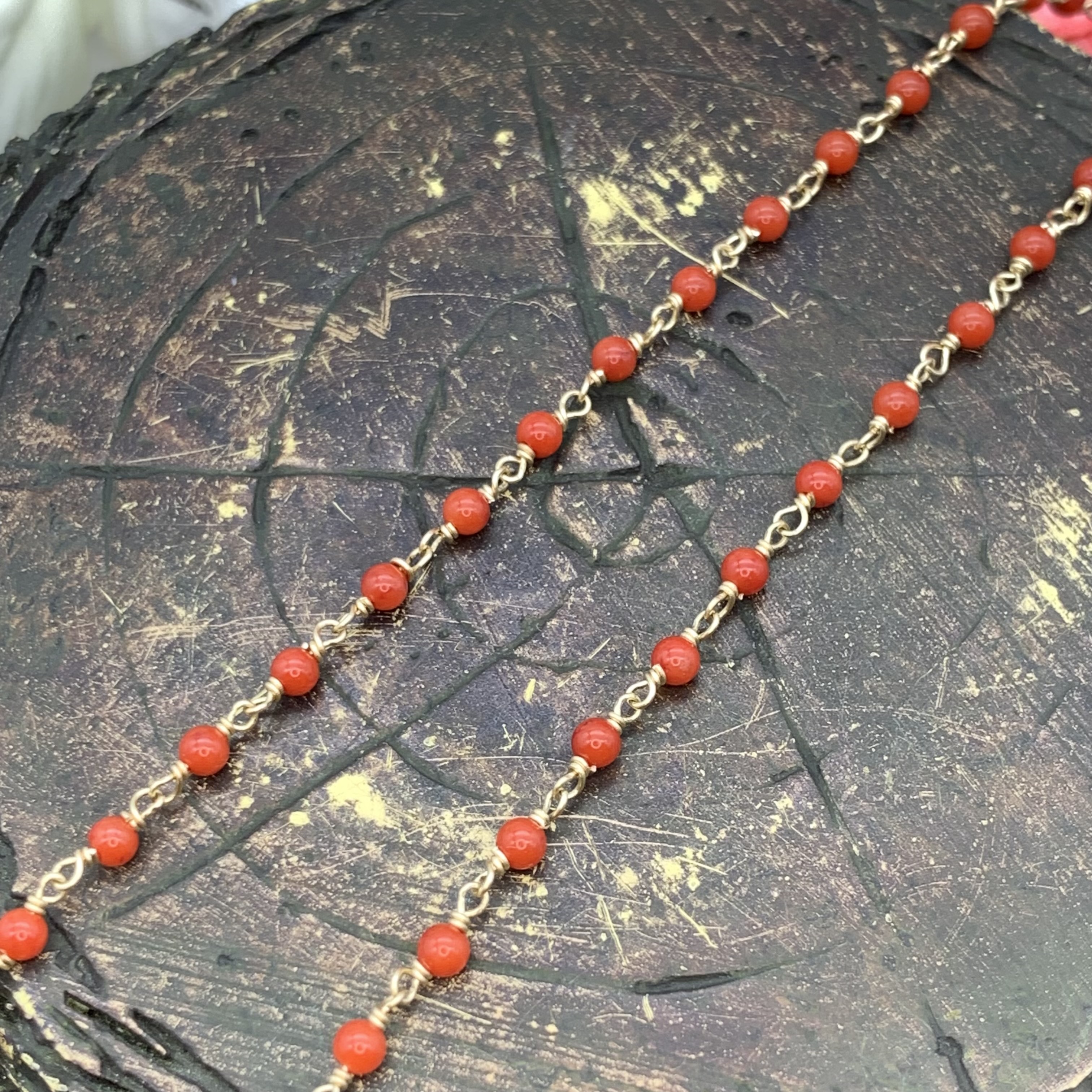 GOG Collection  Necklace FLO-CORALBEAD