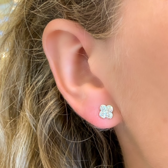 GOG Collection  Earrings GBC-24118432