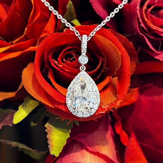 GOG Collection  Necklace 02-325063