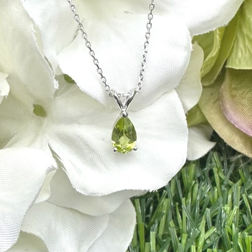 GOG Collection  Necklace GOG-14KTWG.92PERIDOT