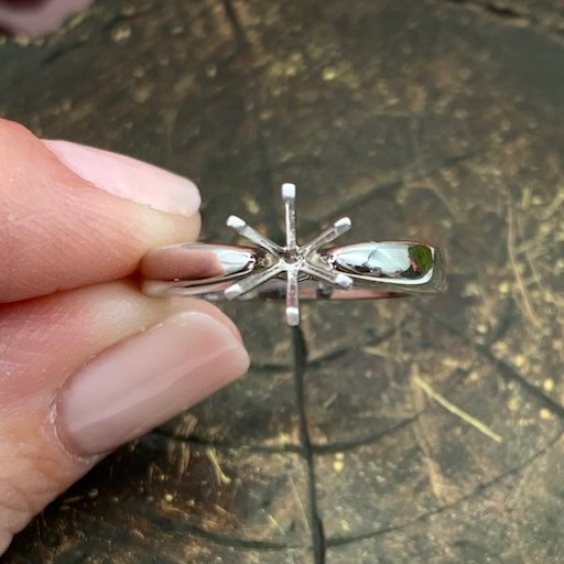 GOG Collection  Engagement Ring GOG-14KTWG6PRONGSOLITAIRE